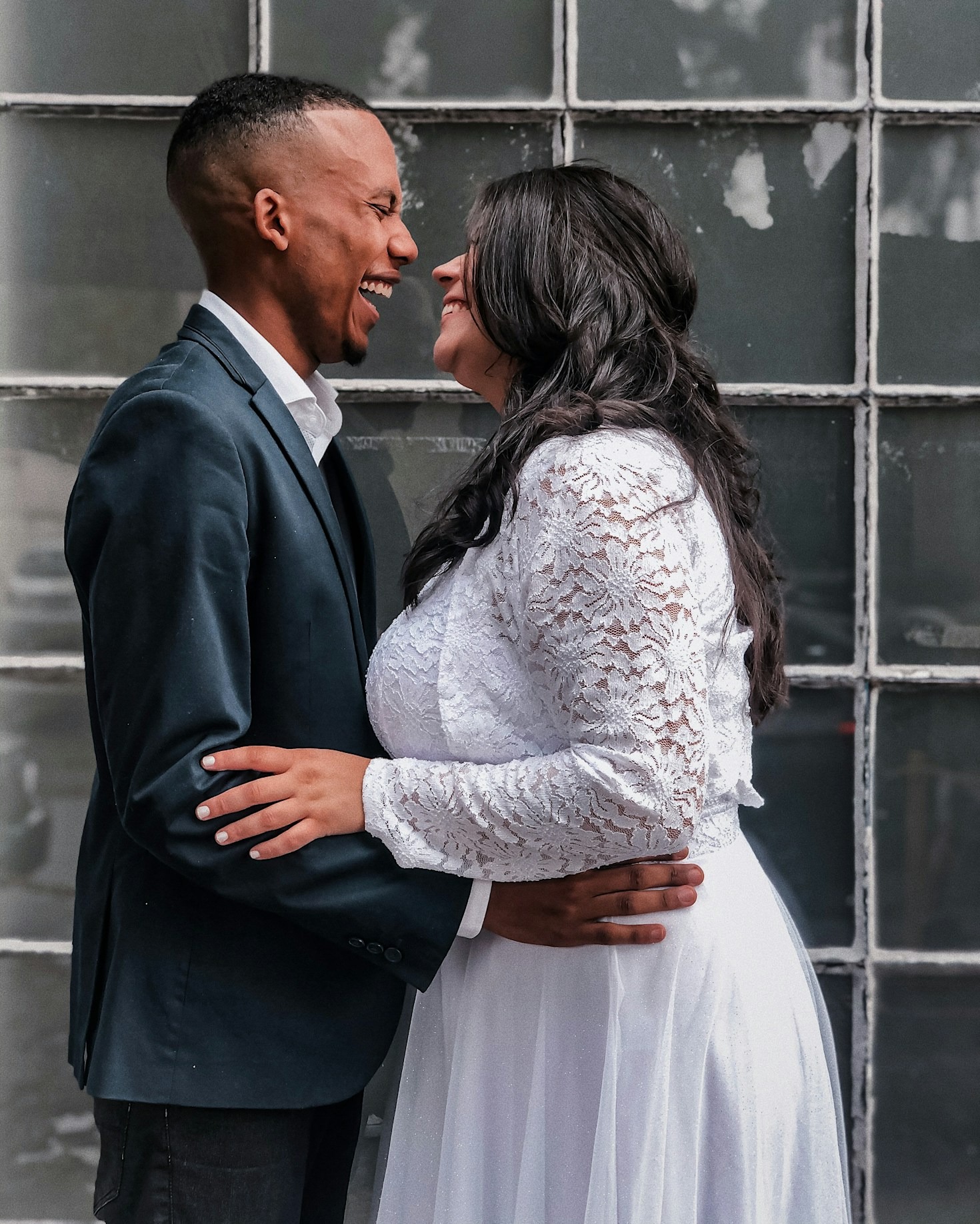 The Beginner’s Guide to Mindful Intimacy and Romance